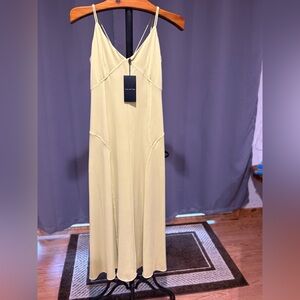 NWT women’s Halston summer dress.